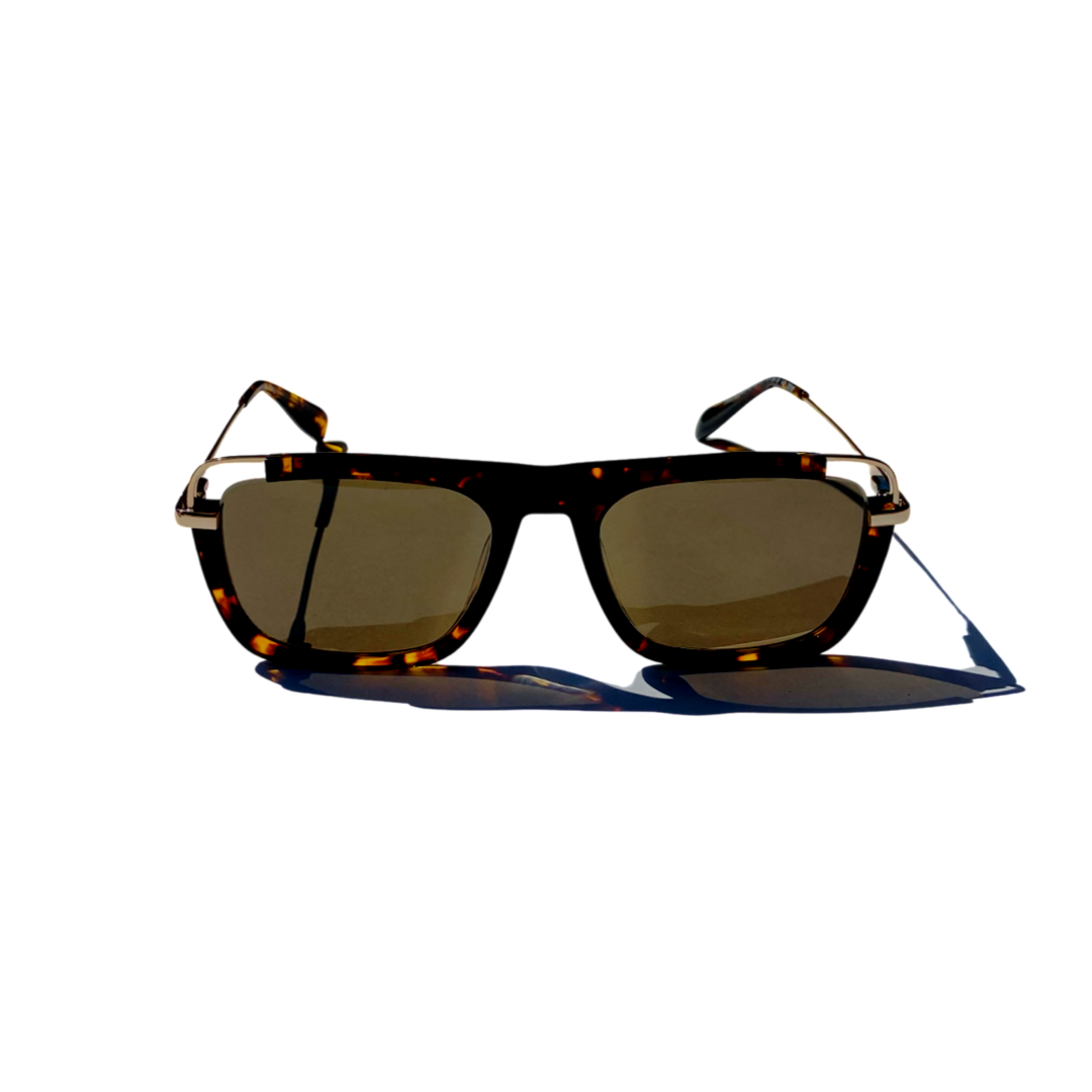 Lentes de Sol Rectangulares : Limited Edition Oliver People Color Negro