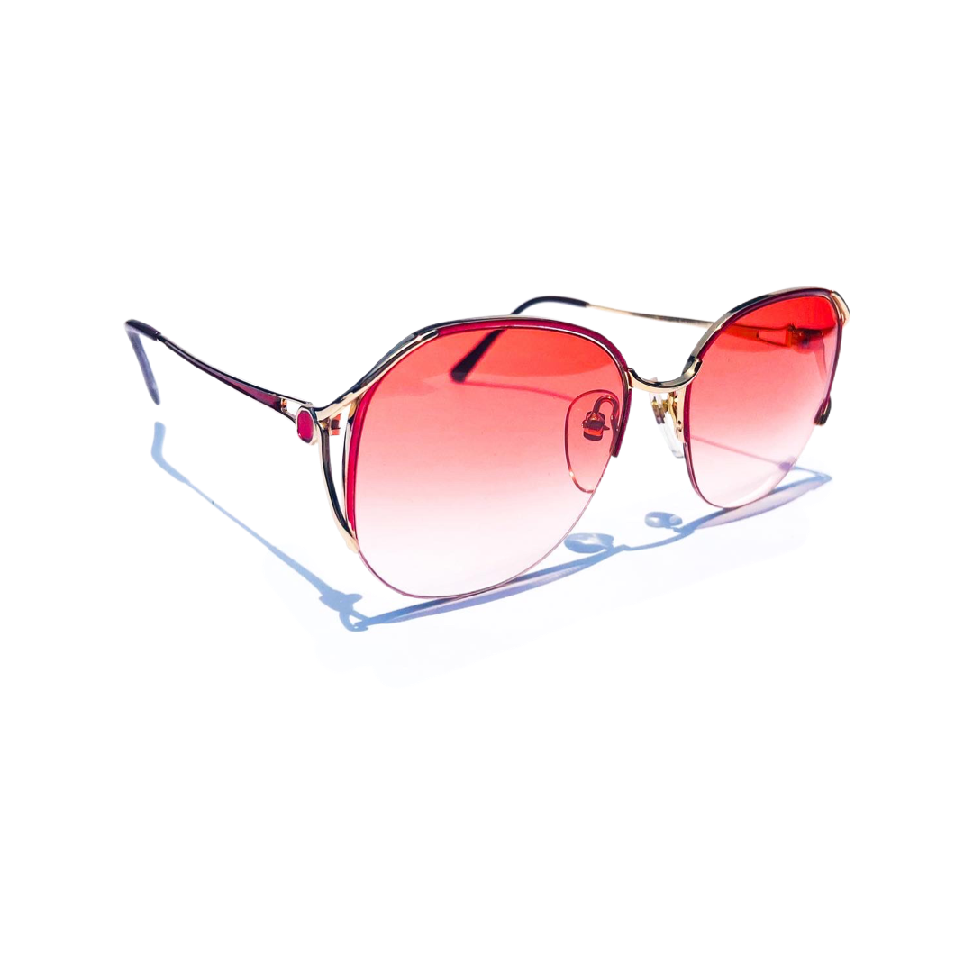 Tina Red