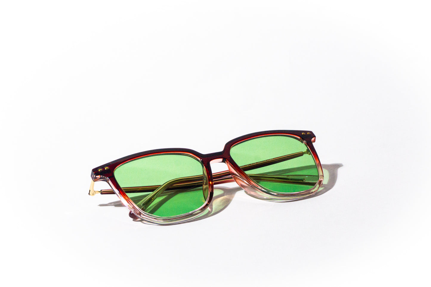 Wayfarer color vino degradado con verde - lentes de sol