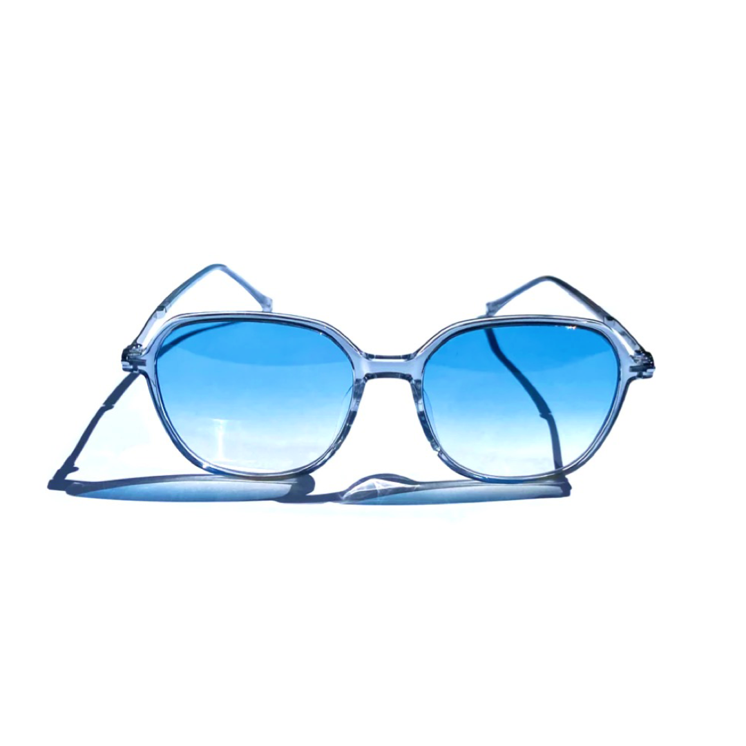 Translucent Blue: Lentes de Sol Azul Degradado para Hombre y Mujer - Blue Sunglasses